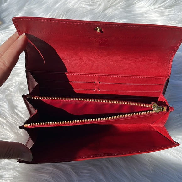 LV Louis Vuitton Cherry Red Vernis Long Wallet with LV Dust Bag - Picture 7 of 17